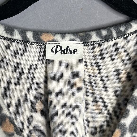 Pulse Animal Print Sleeveless V Neck Sweater Size Small - Picture 3 of 7